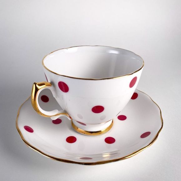Vintage Red Polka Dot Royal Vale Teacup - Picture 3 of 8